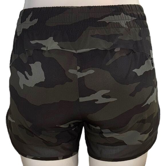 Athleta Printed Mesh Racer Run Shorts 4" Olive Camo XXS - Picture 7 of 9